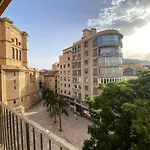 3 Rooms Y 3 Baths Y Aparcamiento Catedral Malaga